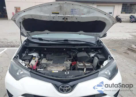 2018 Toyota Rav4 Adventure из США, поврежденный, VIN 2T3RFREV7JW805537